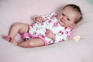 SANYA BY GUDRUN LEGLER WITH STANDARD BODY